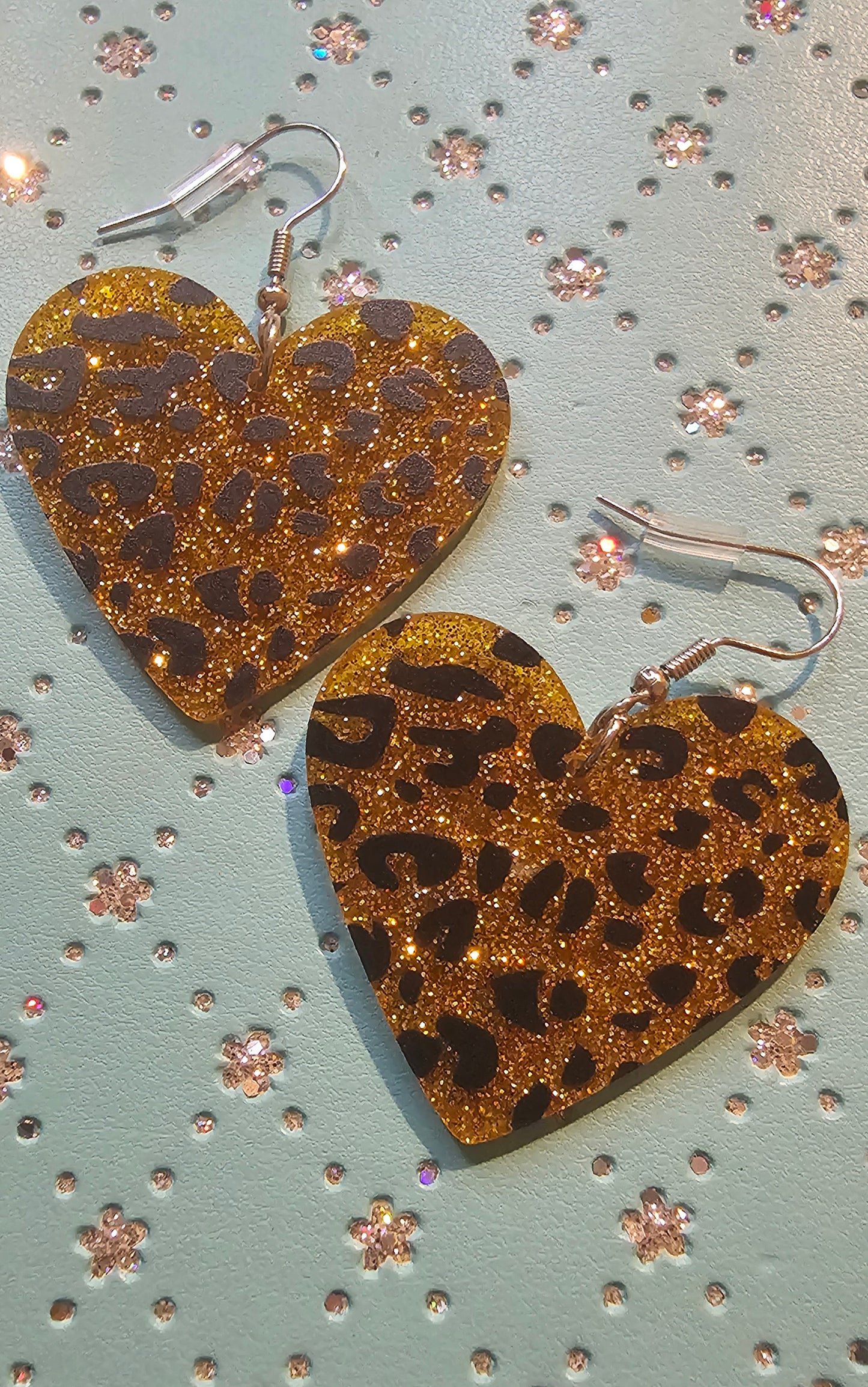 1 pair leopard print heart earrings set - Christine Boutique Glam
